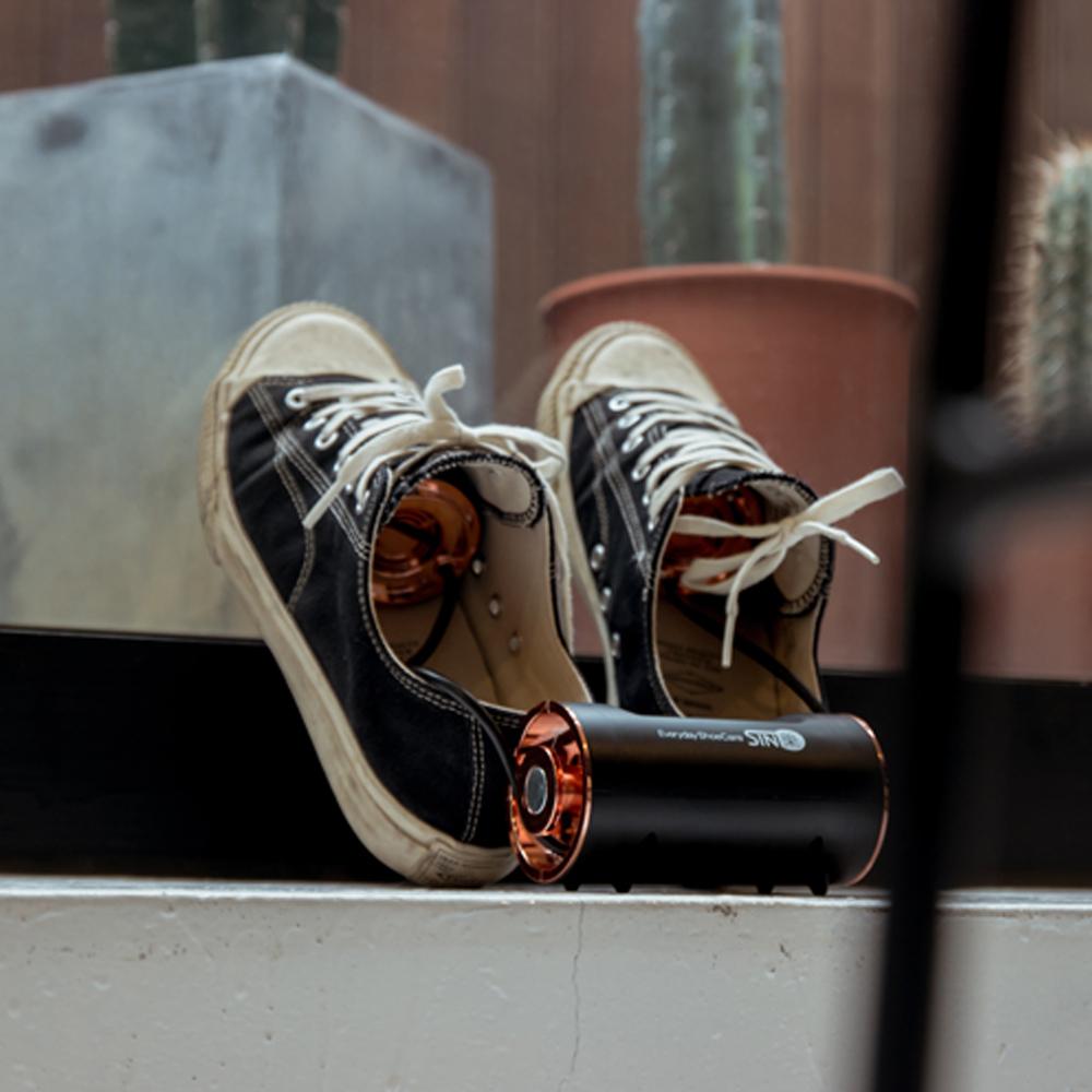 SmartreumbangE Shoe Blast lasts for 1 hour  (Size : 220 x 58 x 58mm Weight : 400g)  WHITE