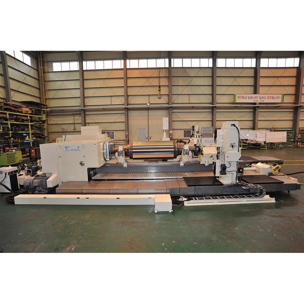 Roll Grinding Machine