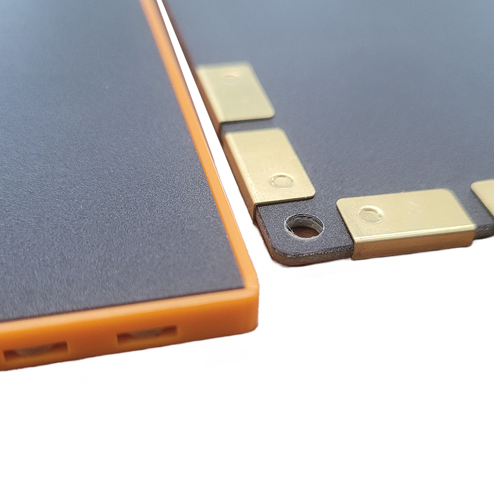 Portable combinable solar charger SolarBrick GEN3