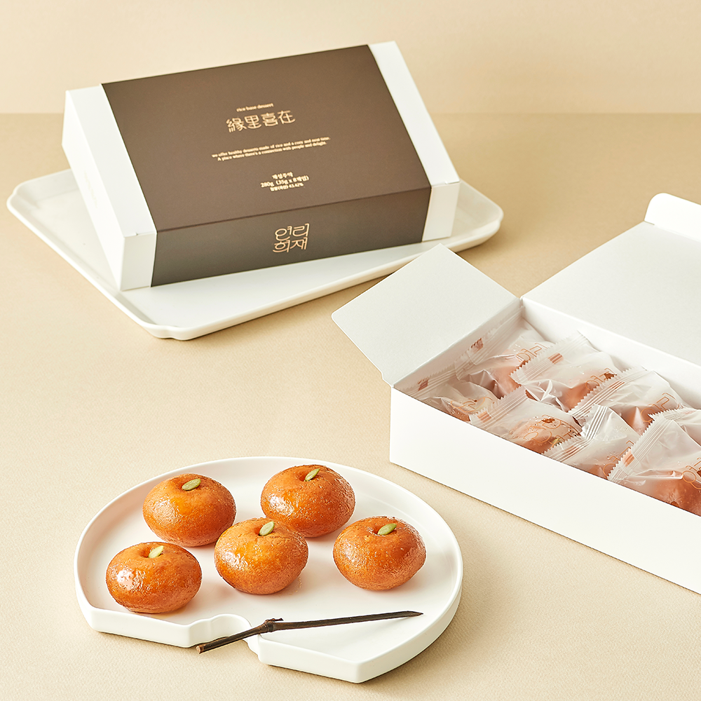YEONLIHUIJAE Korea Traditional dessert Original Gaeseongjuak 8 Pieces